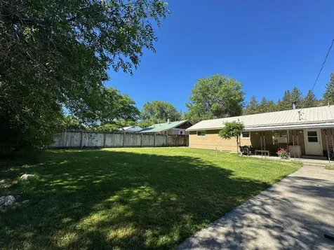 228 N Humbolt Street Canyon City OR 97820