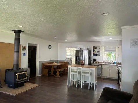 228 N Humbolt Street Canyon City OR 97820