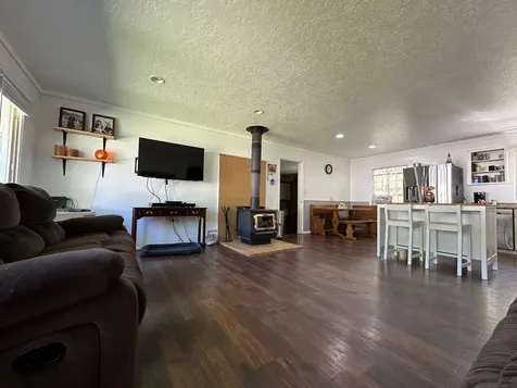 228 N Humbolt Street Canyon City OR 97820