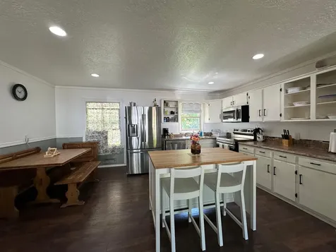 228 N Humbolt Street Canyon City OR 97820
