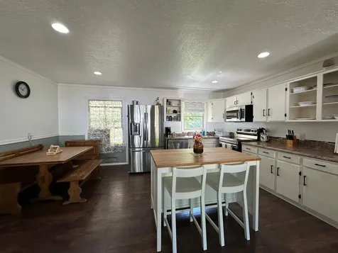 228 N Humbolt Street Canyon City OR 97820
