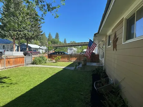 228 N Humbolt Street Canyon City OR 97820