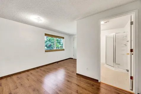 318 Tan Oak Drive Medford OR 97504