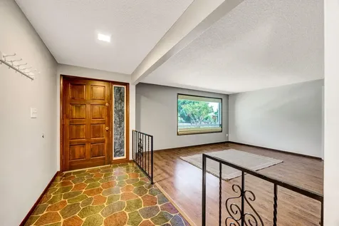 318 Tan Oak Drive Medford OR 97504
