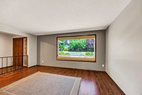 318 Tan Oak Drive Medford OR 97504