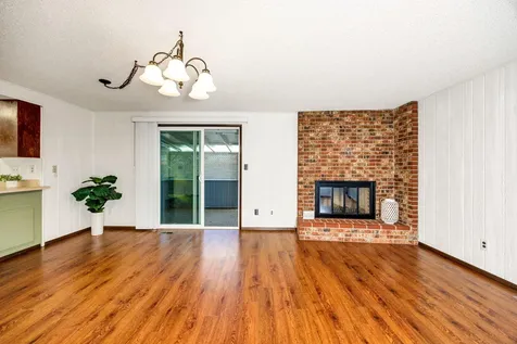 318 Tan Oak Drive Medford OR 97504
