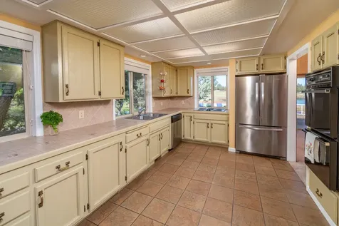 62467 Stenkamp Road Bend OR 97701