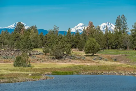 62467 Stenkamp Road Bend OR 97701