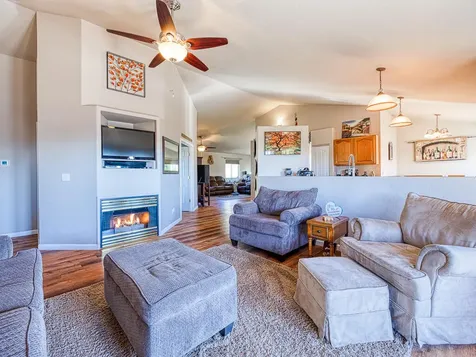 198 Crestdale Way Klamath Falls OR 97603