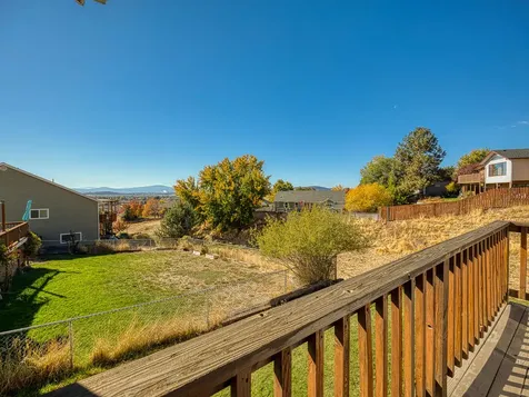 198 Crestdale Way Klamath Falls OR 97603