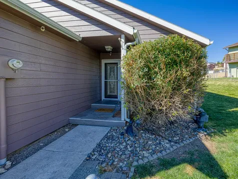 198 Crestdale Way Klamath Falls OR 97603