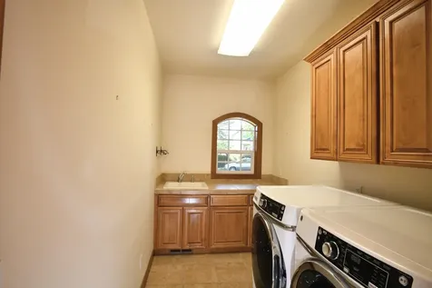2174 Duncan Drive Medford OR 97504