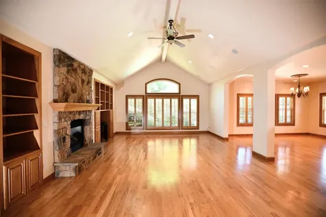 2174 Duncan Drive Medford OR 97504