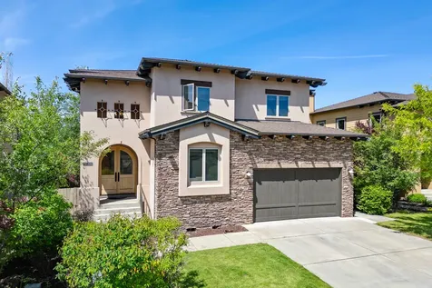 60982 Woods Valley Place Bend OR 97702