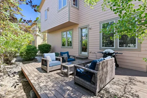 60982 Woods Valley Place Bend OR 97702