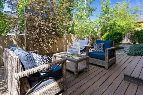 60982 Woods Valley Place Bend OR 97702