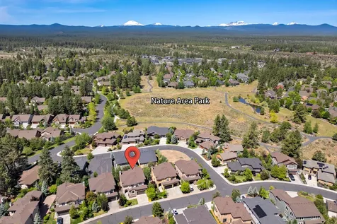 60982 Woods Valley Place Bend OR 97702