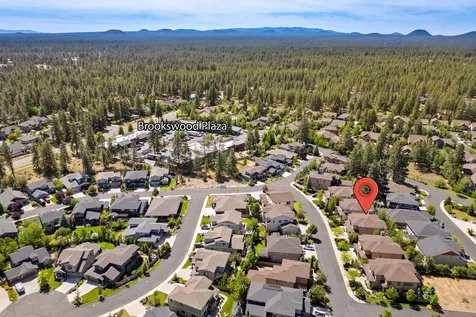 60982 Woods Valley Place Bend OR 97702
