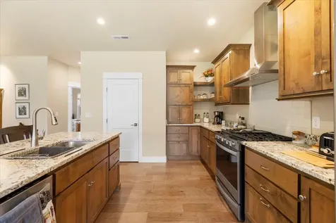 2668 Farmington Avenue Medford OR 97504