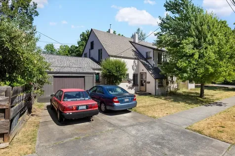 395 Helman Street Ashland OR 97520