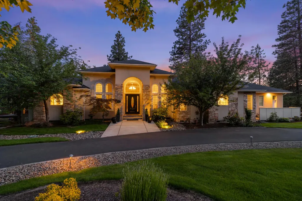 11810 Merganser Road Klamath Falls OR 97601