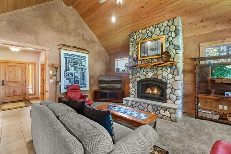 55851 Wood Duck Drive Bend OR 97707