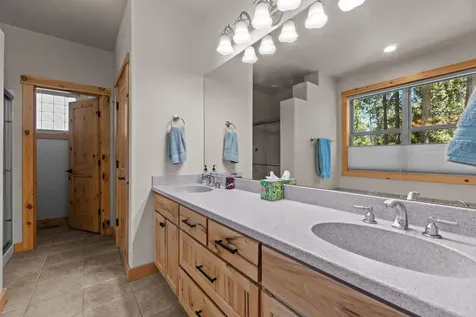 55851 Wood Duck Drive Bend OR 97707