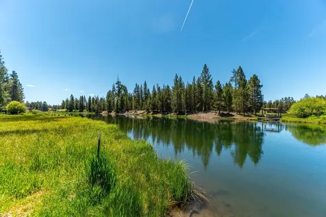 55851 Wood Duck Drive Bend OR 97707