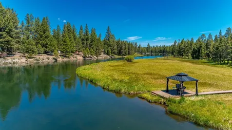 55851 Wood Duck Drive Bend OR 97707