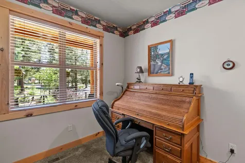 55851 Wood Duck Drive Bend OR 97707