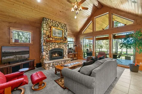 55851 Wood Duck Drive Bend OR 97707