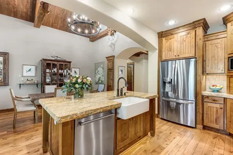 61256 Gorge View Street Bend OR 97702