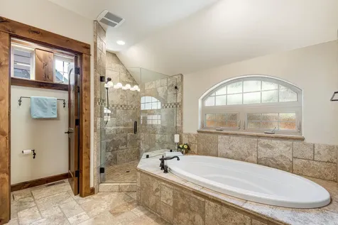 61256 Gorge View Street Bend OR 97702