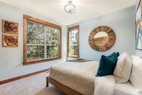 61256 Gorge View Street Bend OR 97702