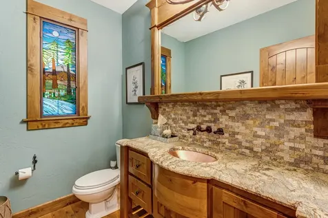 61256 Gorge View Street Bend OR 97702