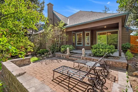 61256 Gorge View Street Bend OR 97702