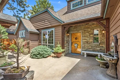 61256 Gorge View Street Bend OR 97702