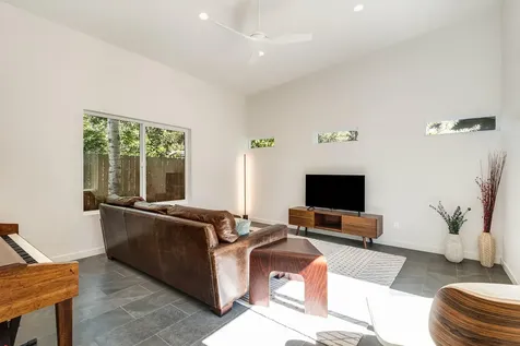 2618 NW Marken Street Bend OR 97703