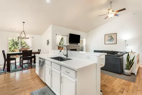 19505 Fishhawk Loop Bend OR 97702