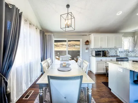 1849 N Eldorado Avenue Klamath Falls OR 97601