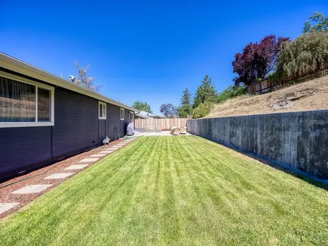 1849 N Eldorado Avenue Klamath Falls OR 97601