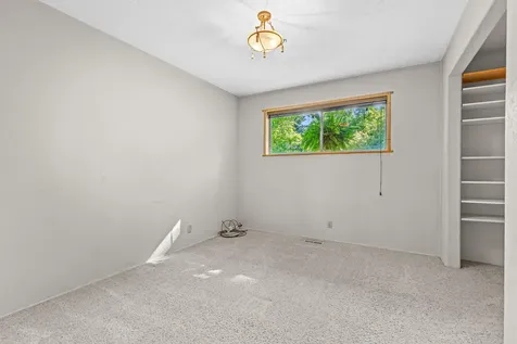 1418 Larkspur Avenue Medford OR 97504