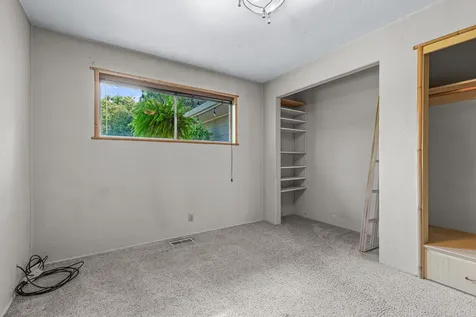 1418 Larkspur Avenue Medford OR 97504
