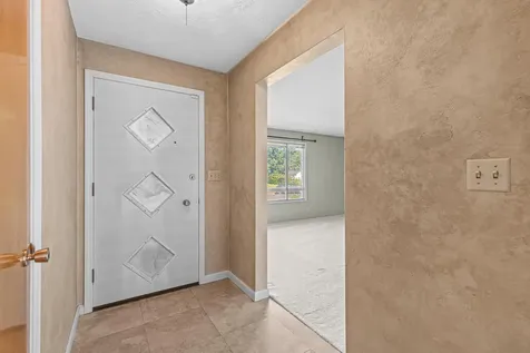 1418 Larkspur Avenue Medford OR 97504