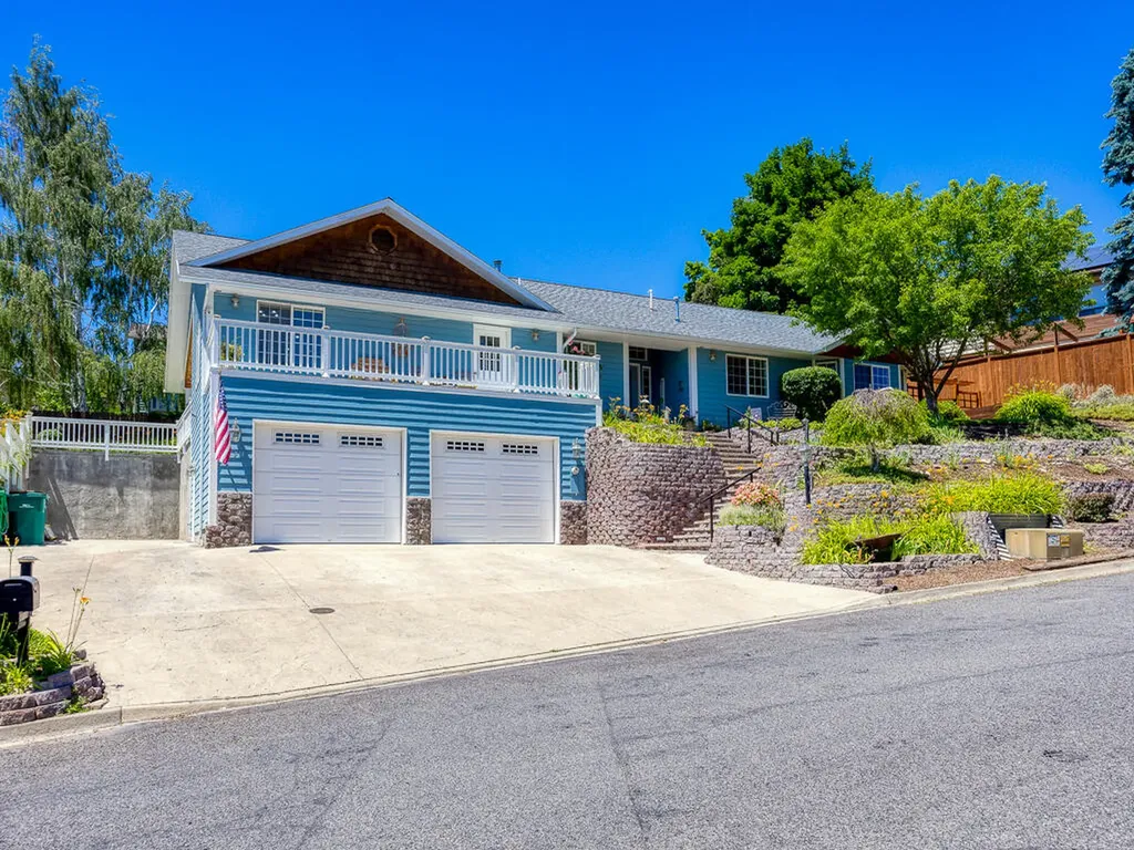 134 Ridgecrest Drive Klamath Falls OR 97601