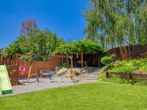 134 Ridgecrest Drive Klamath Falls OR 97601