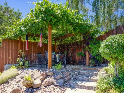 134 Ridgecrest Drive Klamath Falls OR 97601