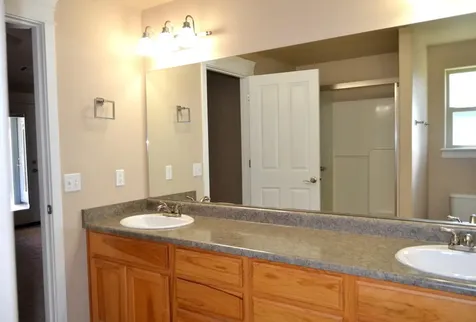 2875 SW Shimmer Lane Grants Pass OR 97527