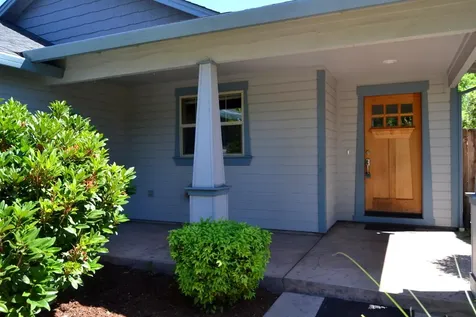 2875 SW Shimmer Lane Grants Pass OR 97527