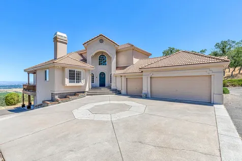 4958 Pioneer Road Medford OR 97501